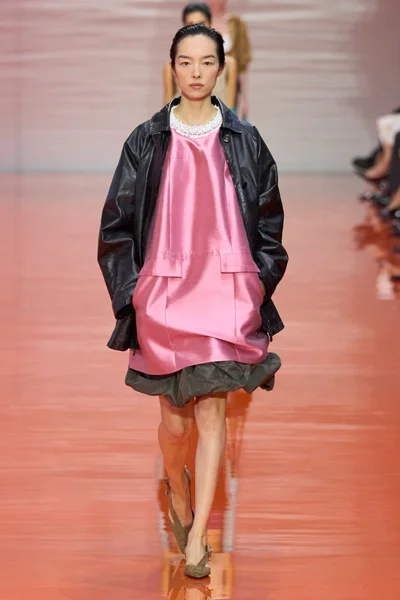Look 22